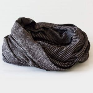 Lululemon Vinyasa Scarf Mini Check Pique